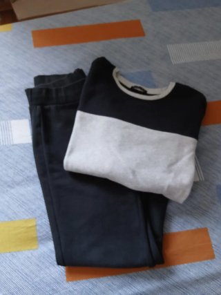 Set felpa e pantaloni tuta