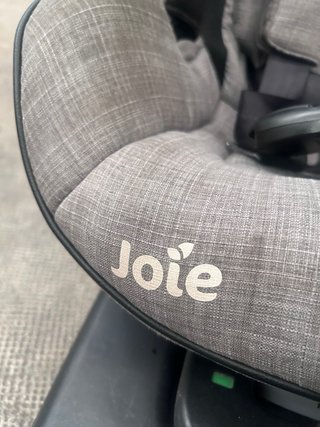 Silla de coche Joie gris