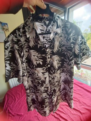 Camisa Hawaiana Estampada