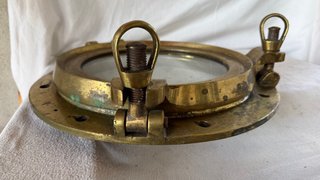 Ojo de Buey Antiguo Grande
