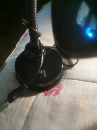 Flexo de escritorio negro