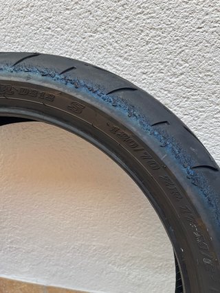 Dunlop GP Racer D212 Delantero + regalo Trasero
