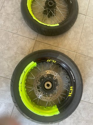 llantas supermotard husqvarna 701 ktm 690