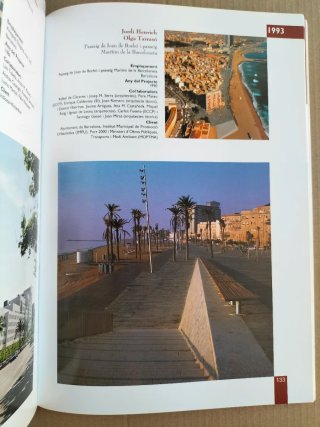 Llibre Arquitectura a Catalunya. Libro book
