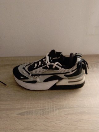 Zapatillas Nike Air Max 200 Negro/Plata