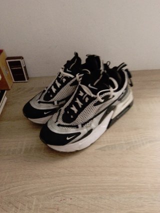 Zapatillas Nike Air Max 200 Negro/Plata