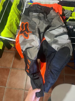 Casco Moto Infantil Fox  Pantalones fox y ufo