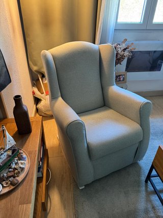 Sillón beige de tela
