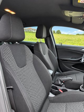Opel Astra 2018