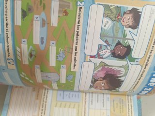 Holiday English 5.º Primaria. Student's Pack 3r...