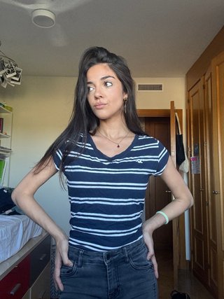 TODA LA ROPA A 3€  Camiseta Hollister rayas azul y