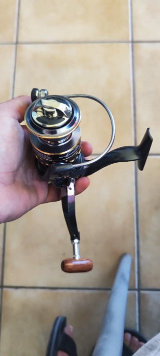 Carrete de pesca BK4000