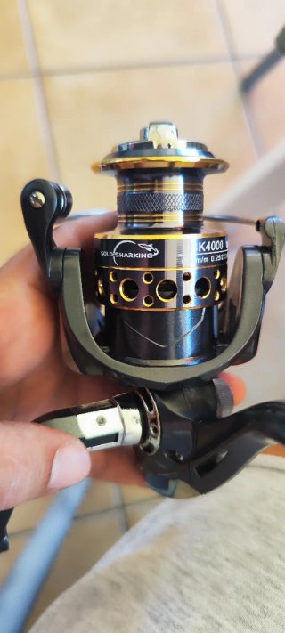 Carrete de pesca BK4000