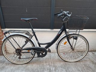 Bicicleta Urbana TOPLIFE Negra con Cesta
