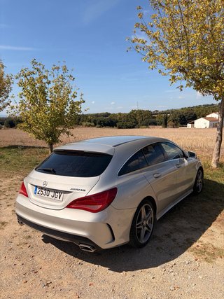 Mercedes-Benz CLA  2015
