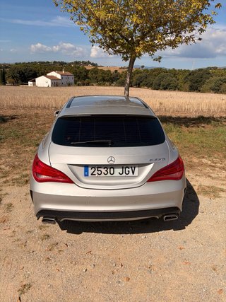 Mercedes-Benz CLA  2015