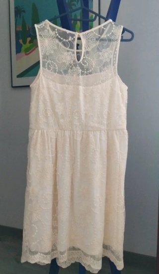 Vestido Sfera bordado color crema