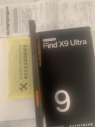 Oppo Find X9 Ultra - Caja y Accesorios