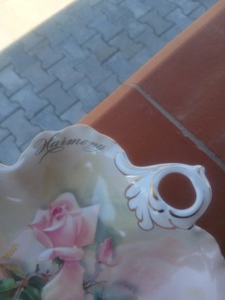 Portacioccolattini in porcellana con rose