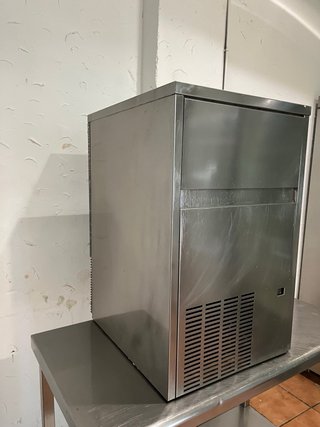 Máquina de hielo Italiana 48kg/24h