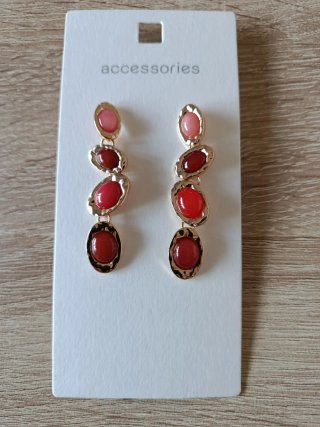 Pendientes largos con piedras