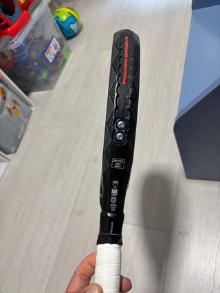 Pala de pádel Metalbone HRD