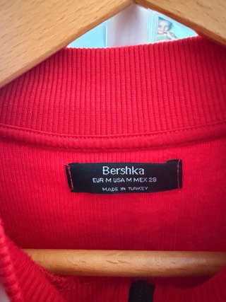 Vestido rojo con cremallera