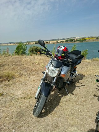 Suzuki GSR600