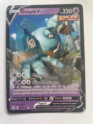 Carta Pokémon Golurk V 220 PS
