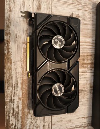 Tarjeta Gráfica ASUS DUAL RTX 4060 Ti 16GB OC
