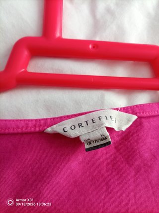 Camiseta Cortefiel bordada floral XL