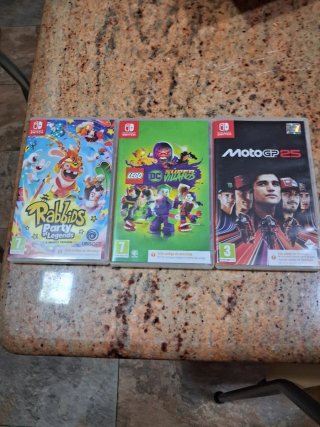 Nintendo Switch 2 + 5 Juegos (Garantía 2 años)
