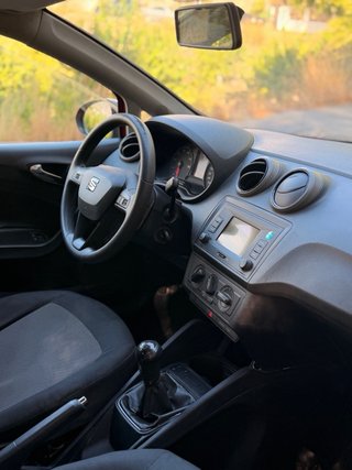 SEAT Ibiza 2017 126.000kms 90cv