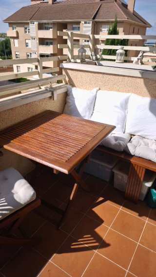 Banco exterior de madera hecho a mano