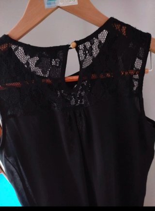 Blusa KELREBEC negra M encaje y transparencias