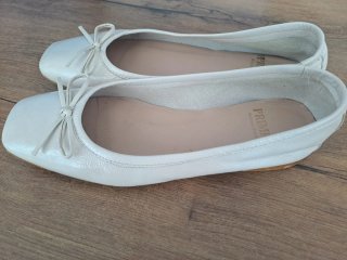 Zapatos bailarina beige talla 36