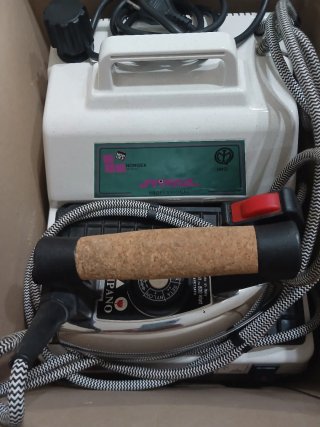 Ferro da stiro con caldaia Norgex