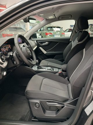 AUDI Q2 35 TFSI Black line edition S tronic 150Cv