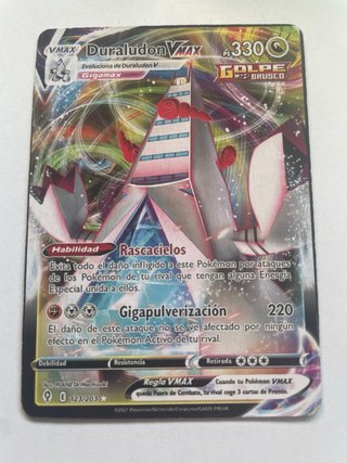 Carta Pokémon Duraludon VMAX