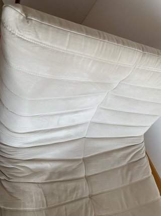 Sillón Togo Beige con Reposapiés