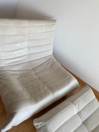 Sillón Togo Beige con Reposapiés