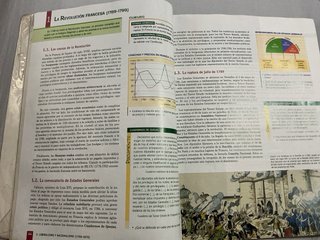 Historia del mundo contemporaneo. 1° bachillera...