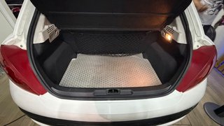 Peugeot 207 2008 114.000 km PREMIUM + PANTALLA