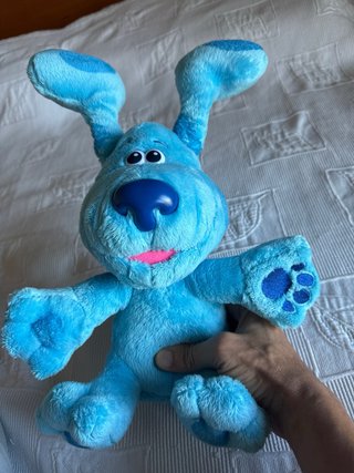 Blue. Peluche azul con sonido y movimiento
