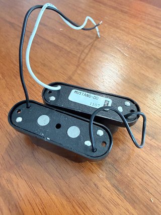Pastillas Duncan Designed Mustang Bass