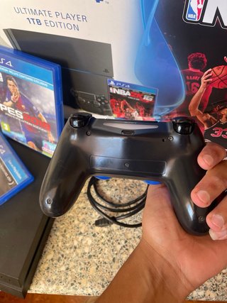PS4 Fat 1TB con Mando y Caja