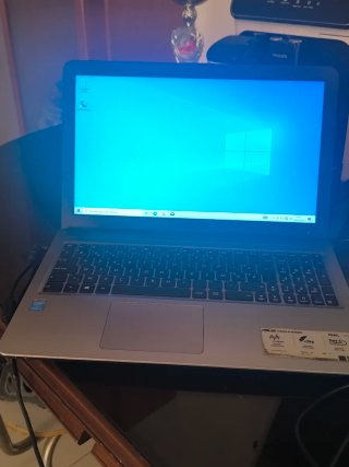 Ordenador portátil Asus Intel Core i3