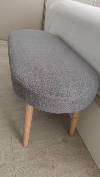Banco tapizado marca Maisons du Monde