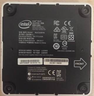 Mini PC NUC i5 con 8GB e 256GB di archiviazione