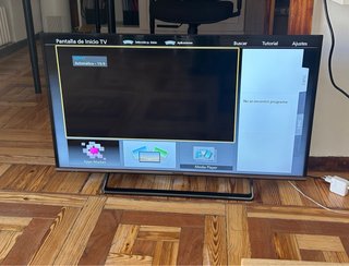 TV Panasonic 40”